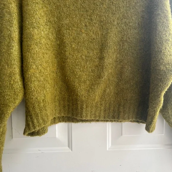 Topshop Mustard Crew Neck Sweater - Picture 7 of 13